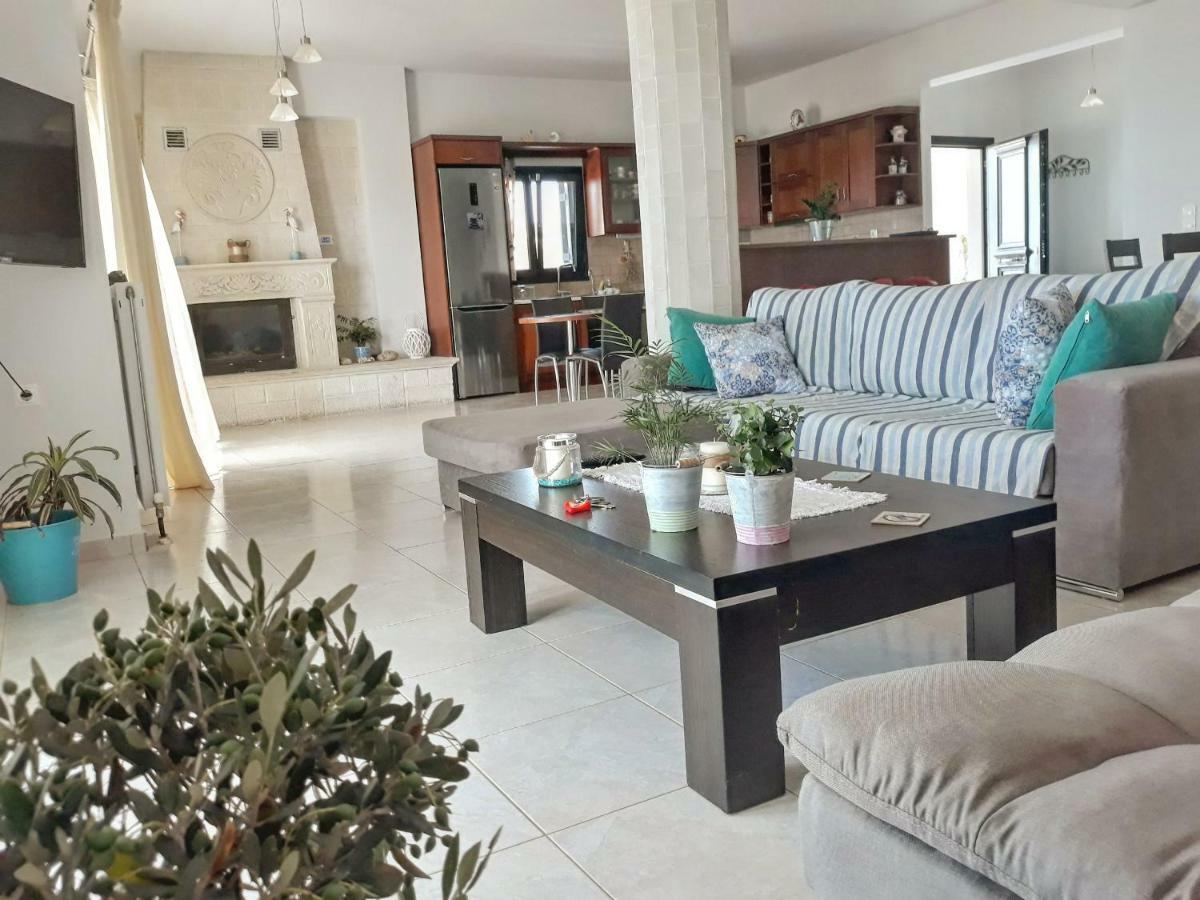 Achlia Sun Day Villa מראה חיצוני תמונה